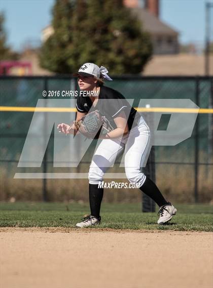 Thumbnail 1 in Mountain View vs. Discovery Canyon (CHSAA 4A First Round Playoff) photogallery.