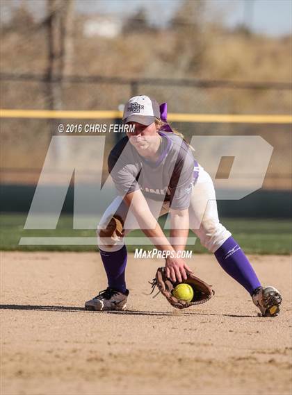 Thumbnail 3 in Mountain View vs. Discovery Canyon (CHSAA 4A First Round Playoff) photogallery.