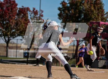 Thumbnail 3 in Mountain View vs. Discovery Canyon (CHSAA 4A First Round Playoff) photogallery.