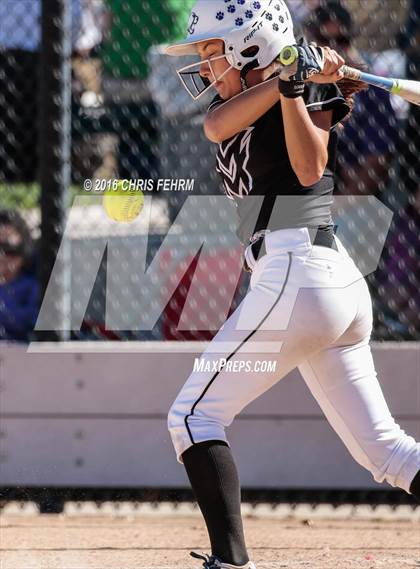 Thumbnail 2 in Mountain View vs. Discovery Canyon (CHSAA 4A First Round Playoff) photogallery.