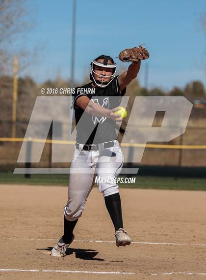 Thumbnail 1 in Mountain View vs. Discovery Canyon (CHSAA 4A First Round Playoff) photogallery.