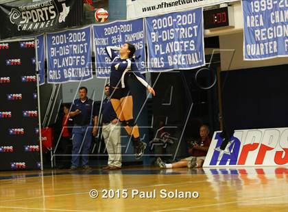 Thumbnail 3 in Holy Cross vs. Fort Bend Christian Academy  (TAPPS 4A Semifinal) photogallery.