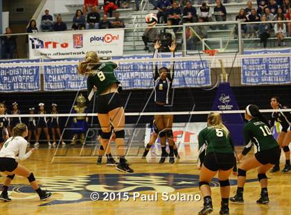 Thumbnail 2 in Holy Cross vs. Fort Bend Christian Academy  (TAPPS 4A Semifinal) photogallery.