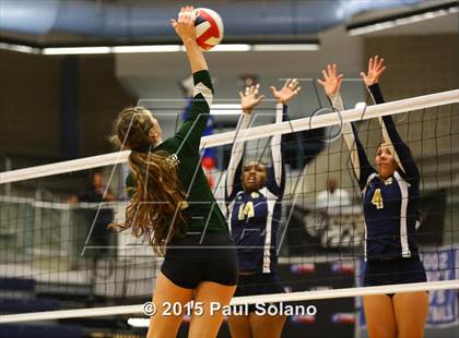 Thumbnail 2 in Holy Cross vs. Fort Bend Christian Academy  (TAPPS 4A Semifinal) photogallery.