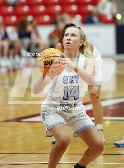 Thumbnail 1 in Sky View vs. Mountain Crest (UHSAA 4A Quarterfinal Playoff) photogallery.