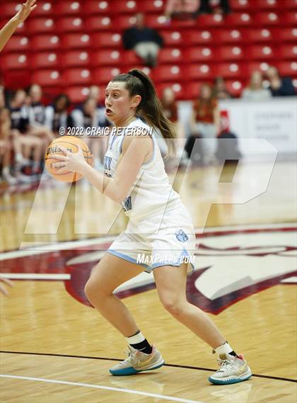 Thumbnail 2 in Sky View vs. Mountain Crest (UHSAA 4A Quarterfinal Playoff) photogallery.