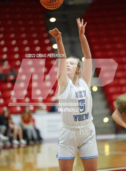 Thumbnail 1 in Sky View vs. Mountain Crest (UHSAA 4A Quarterfinal Playoff) photogallery.