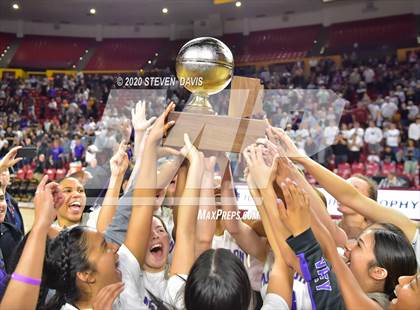 Thumbnail 3 in Valley Vista vs. Hamilton (AIA 6A Finals Awards) photogallery.
