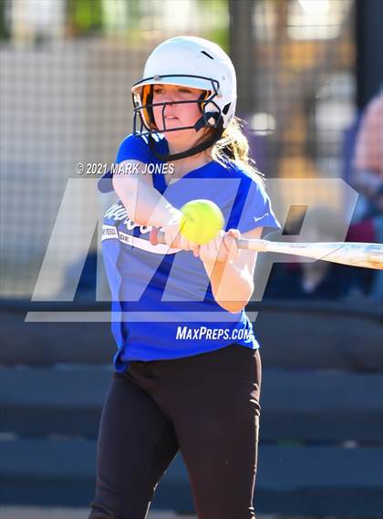 Thumbnail 3 in Camp Verde @ Northwest Christian photogallery.
