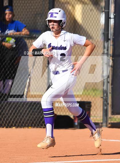 Thumbnail 2 in Camp Verde @ Northwest Christian photogallery.