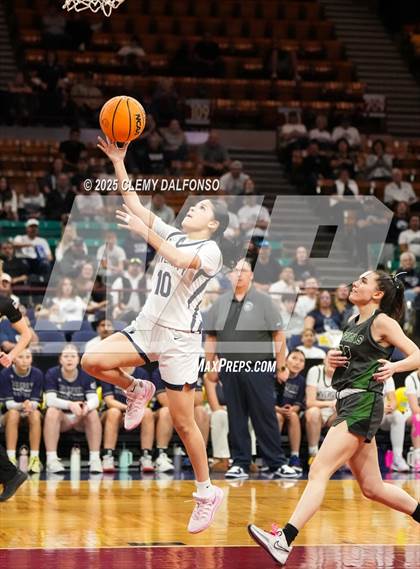 Thumbnail 1 in D'Evelyn vs University (CHSAA 4A Great 8) photogallery.