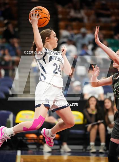 Thumbnail 1 in D'Evelyn vs University (CHSAA 4A Great 8) photogallery.