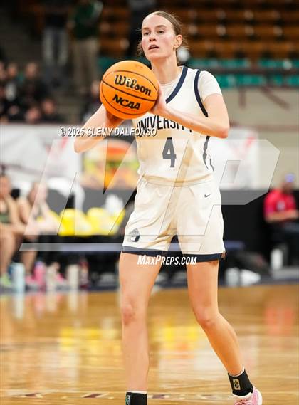 Thumbnail 2 in D'Evelyn vs University (CHSAA 4A Great 8) photogallery.