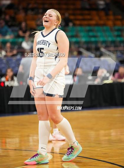 Thumbnail 2 in D'Evelyn vs University (CHSAA 4A Great 8) photogallery.