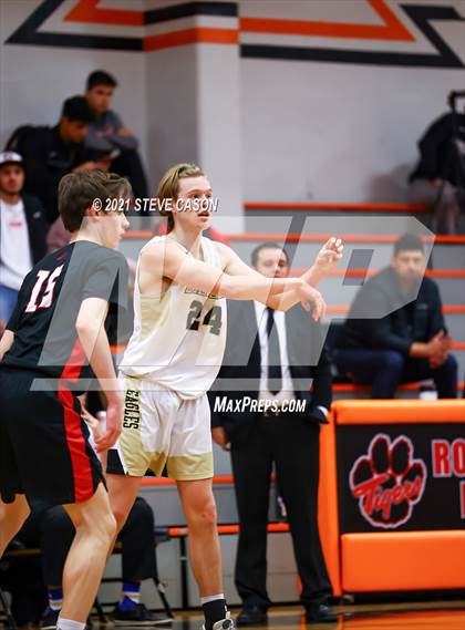 Thumbnail 1 in Bella Vista vs Enochs (Tiger Classic) photogallery.