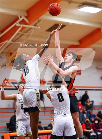 Thumbnail 2 in Bella Vista vs Enochs (Tiger Classic) photogallery.