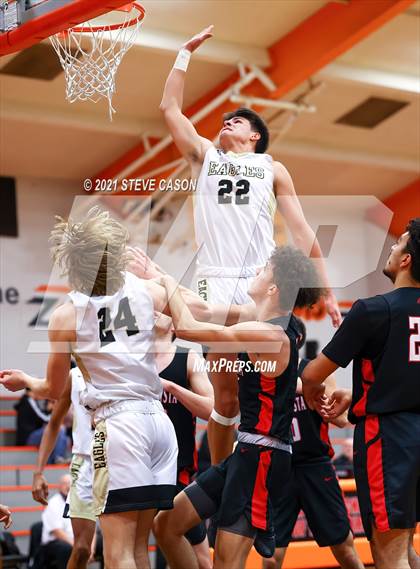 Thumbnail 2 in Bella Vista vs Enochs (Tiger Classic) photogallery.
