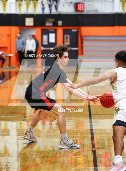 Thumbnail 2 in Bella Vista vs Enochs (Tiger Classic) photogallery.