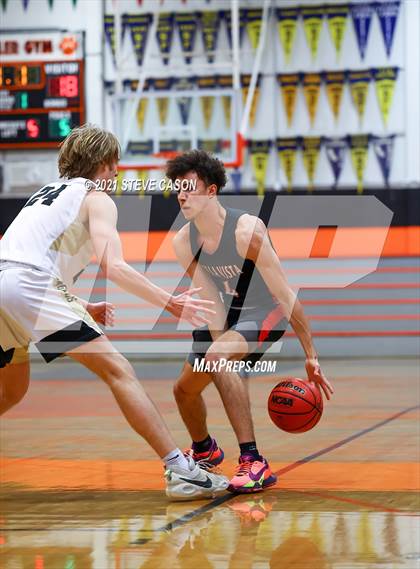 Thumbnail 3 in Bella Vista vs Enochs (Tiger Classic) photogallery.