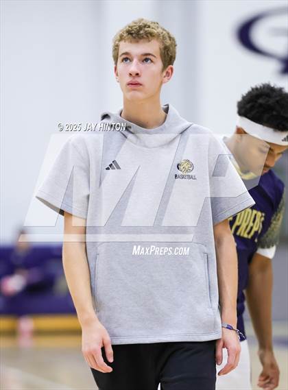 Thumbnail 2 in Sunset vs. Grace Prep photogallery.