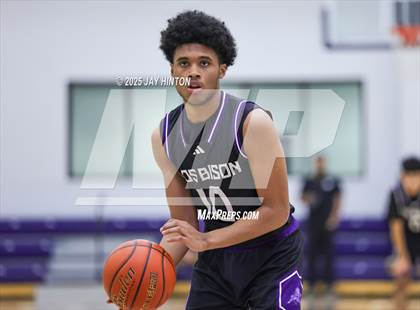 Thumbnail 2 in Sunset vs. Grace Prep photogallery.