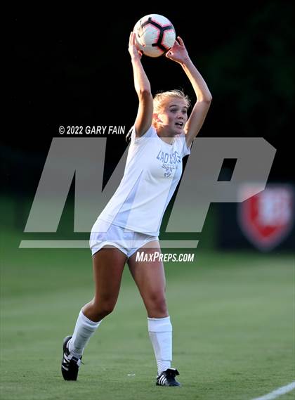 Thumbnail 2 in Boyd-Buchanan @ Baylor photogallery.