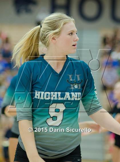 Thumbnail 1 in Highland @ Mesquite photogallery.