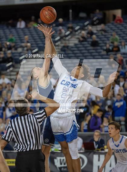 Thumbnail 2 in Glacier Peak vs. Curtis (WIAA 4A First Round) photogallery.