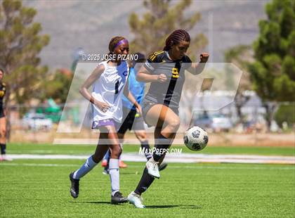 Thumbnail 1 in Clovis @ Alamogordo photogallery.
