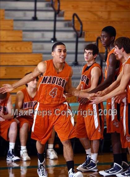 Thumbnail 2 in Kingwood Park vs San Antonio Madison (McDonalds Texas Invitational) photogallery.