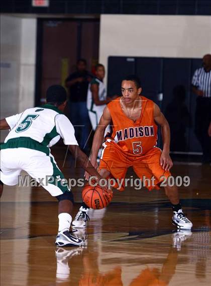 Thumbnail 3 in Kingwood Park vs San Antonio Madison (McDonalds Texas Invitational) photogallery.