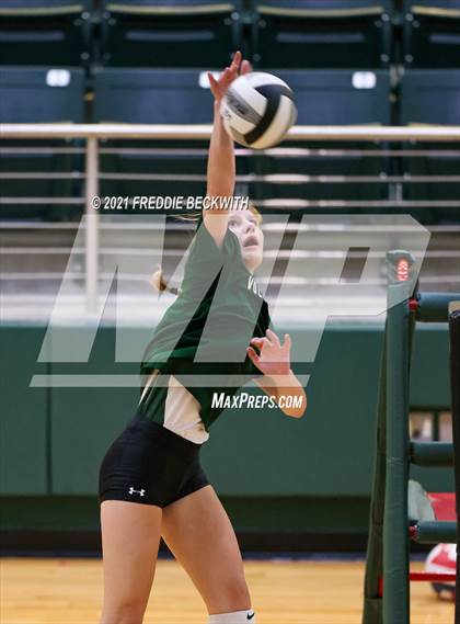 Thumbnail 2 in Braswell @ Prosper photogallery.