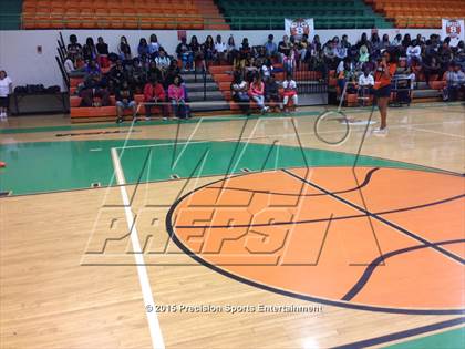 Thumbnail 3 in Blanche Ely TOC Ceremony photogallery.