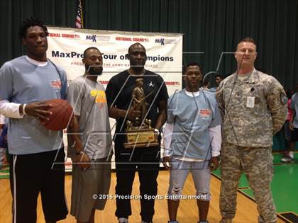 Thumbnail 3 in Blanche Ely TOC Ceremony photogallery.