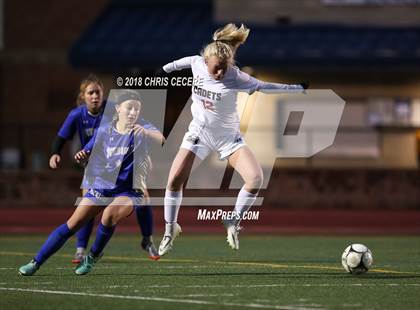Thumbnail 2 in Webster Schroeder vs. Hilton (Section 5 Class AA Semifinal) photogallery.