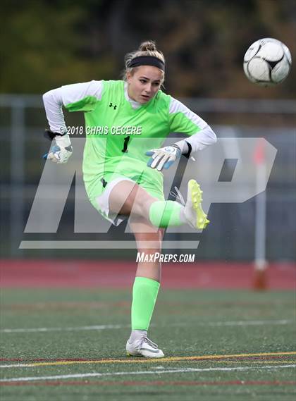 Thumbnail 3 in Webster Schroeder vs. Hilton (Section 5 Class AA Semifinal) photogallery.