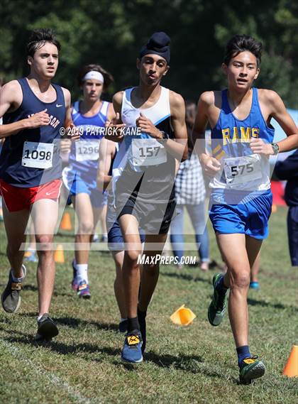 Thumbnail 3 in Monroe Parker Invitational photogallery.