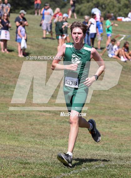 Thumbnail 3 in Monroe Parker Invitational photogallery.