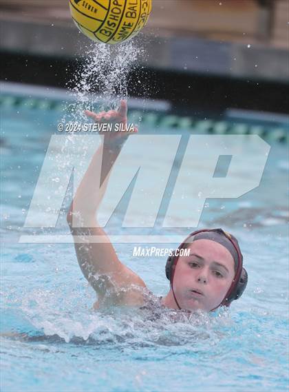 Thumbnail 1 in Bishop's vs. Newport Harbor (CIF SoCal Regional Division 1 First Round) photogallery.