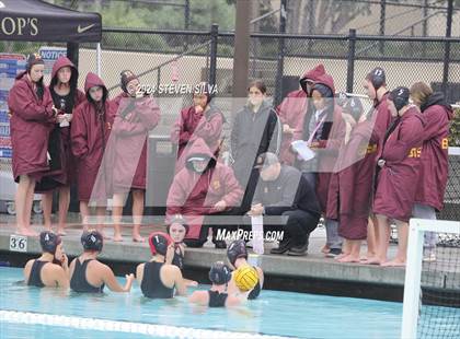 Thumbnail 3 in Bishop's vs. Newport Harbor (CIF SoCal Regional Division 1 First Round) photogallery.