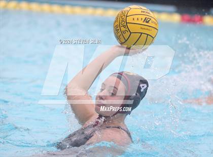 Thumbnail 3 in Bishop's vs. Newport Harbor (CIF SoCal Regional Division 1 First Round) photogallery.