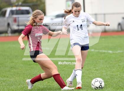 Thumbnail 3 in Hamilton-Wenham Regional @ Newburyport photogallery.