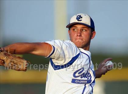 Thumbnail 2 in Stony Point vs. Cypress Creek photogallery.