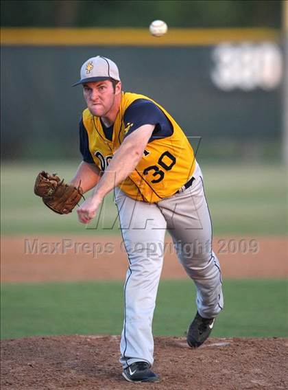 Thumbnail 1 in Stony Point vs. Cypress Creek photogallery.