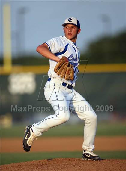 Thumbnail 2 in Stony Point vs. Cypress Creek photogallery.
