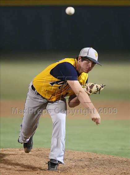 Thumbnail 1 in Stony Point vs. Cypress Creek photogallery.