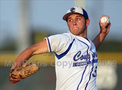 Thumbnail 1 in Stony Point vs. Cypress Creek photogallery.