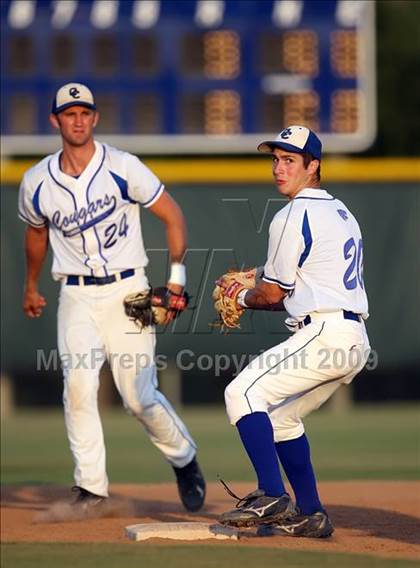 Thumbnail 1 in Stony Point vs. Cypress Creek photogallery.