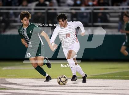 Thumbnail 3 in Montgomery vs. De La Salle (CIFNCS D1 Final) photogallery.