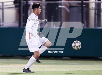 Thumbnail 3 in Montgomery vs. De La Salle (CIFNCS D1 Final) photogallery.